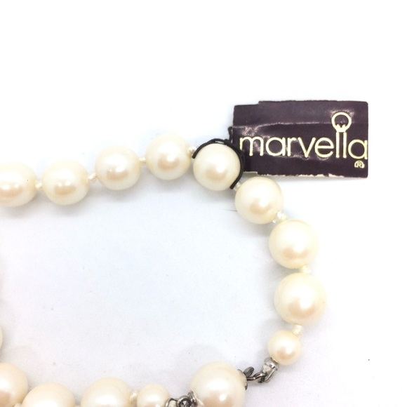 3/$30 NWT VINTAGE MARVELLA IMITATION PEARL NECKLACE 28" SINGLE STRAND KNOTTED - Picture 11 of 14